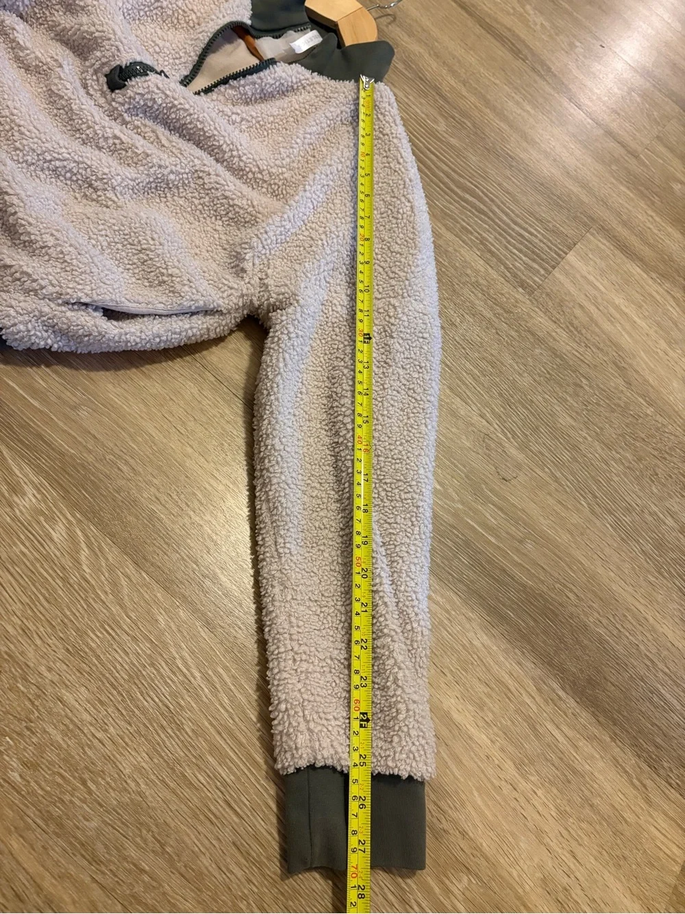 Fabletics Dream Polar Fleece Pullover - Picture 10 of 10